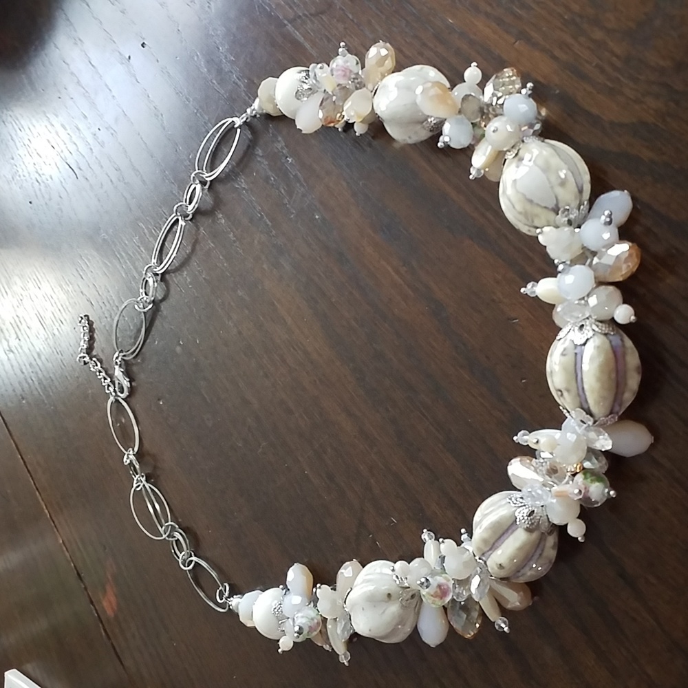 Chunky Statement Necklace of Glass Beads, Crystals, Briollets In Silvertone.